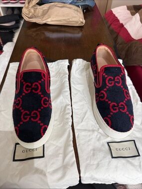 Gucci Black Slip-On Sneakers with Red GG Jacquard G Size8 US size 9
